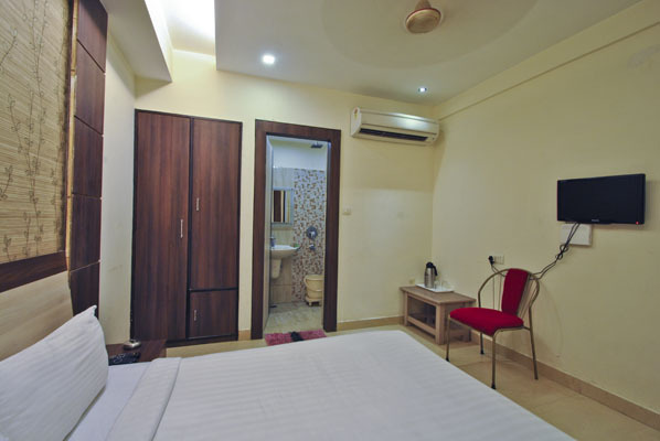 Hotel Mandiram 